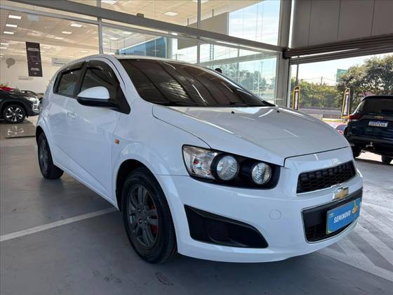 CHEVROLET SONIC 1.6 LT 16V FLEX 4P AUTOMÁTICO